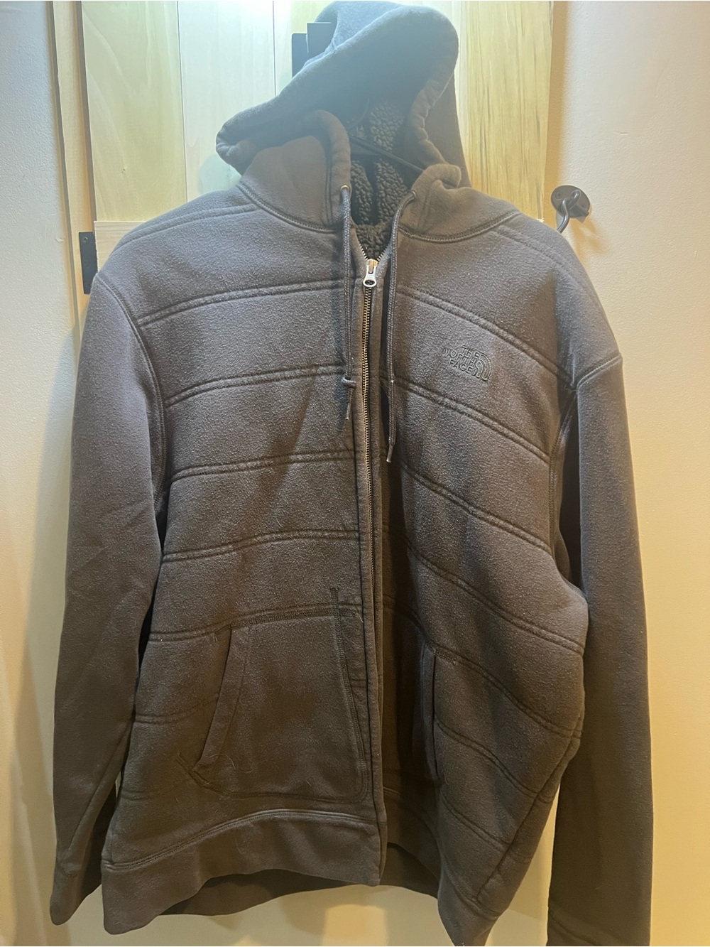 The North Face Men's Full-Zip Hooded Fleece